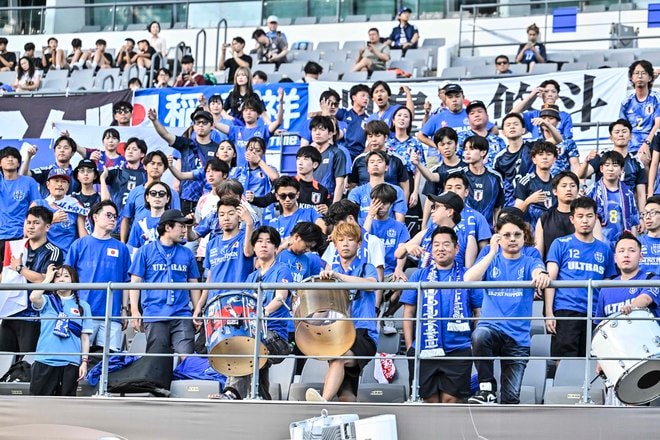 【サポーターアルバム】サッカー日本代表の中国戦完封勝利を支えたサポーター写真63枚！ 韓国・龍仁に駆け付けた現地観客席ショット「日本代表ー中国代表」の画像012