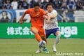 5万超が沸いた“オレンジvs青黒”の国立決戦！G大阪がギラギラFW南野遥海の2発で清水に逆転勝ち！百年構想リーグ最多動員試合を現地撮影【清水エスパルスvsガンバ大阪】激闘PHOTOギャラリーの画像002