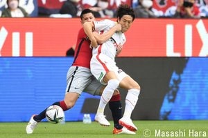 PHOTOギャラリー「ピッチの焦点」【明治安田Ｊ１リーグ　第９節　鹿島アントラーズｖｓ名古屋グランパス　２０２２年４月１７日　１５：０３キックオフ】の画像