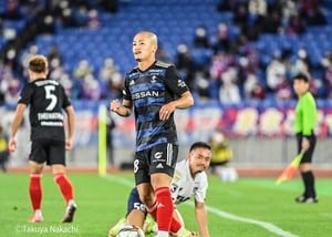 横浜FM、FC東京に大勝(1)前田大然vs長友佑都「分かれた日本代表W杯戦士の明暗」の画像