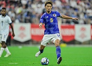 守田英正が「俺は伝えてあげたい」と語った旗手怜央への気遣い。「器用だからこそ、なかなか個人としてのアピールにつながらない」の画像