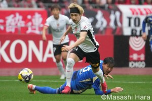 渡邊凌磨と松尾佑介の｢起用法｣が成功、ホイブラーデンの｢うまさ｣とエースの｢動き出し｣、昌子源の｢出足｣が生んだ先制点【町田戦の快勝が示す浦和｢適正ポジション｣】(1)の画像