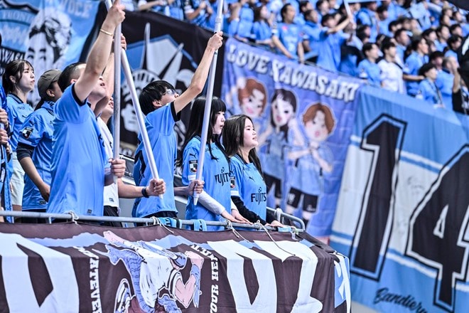 【サポーターアルバム】ACLE準優勝後初の国内試合に駆け付けた川崎フロンターレのサポーター写真80枚！ 国立を青く染め上げる「鹿島アントラーズー川崎フロンターレ」の画像003