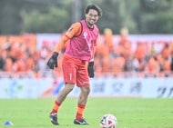 21歳の若武者が｢3戦連続｣ゴール、降格ライン湘南が東京Vホームで｢ヘン顔｣勝利【東京ヴェルディvs湘南ベルマーレ】原悦生PHOTOギャラリー｢サッカー遠近｣の画像