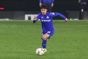 【久保建英】ベティスに敗戦!「10分間出場」の久保に失望のラスト「撃たなかった」の画像