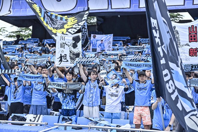 【サポーターアルバム】等々力連勝をアシストした「川崎フロンターレの試合前のサポーター写真83枚」！ 2万2070人が駆け付け圧巻の応援見せた「川崎フロンターレーセレッソ大阪」の画像077