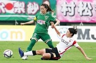 【WEリーグ考察】田中美南ら「新旧日本代表」対決、「18歳・竹重杏歌理」ら新鋭VSベテランの豪華「競演」【「今季ベストゲーム」浦和レッズレディース対INAC神戸から見えたもの】(2)の画像