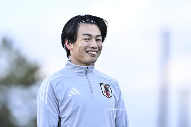 【試合アルバム】「サッカー日本代表練習」千葉市内での2日目の練習に25選手が参加！ 三笘薫、伊東純也、久保建英ら笑顔で調整「中地拓也 撮影写真」の画像005