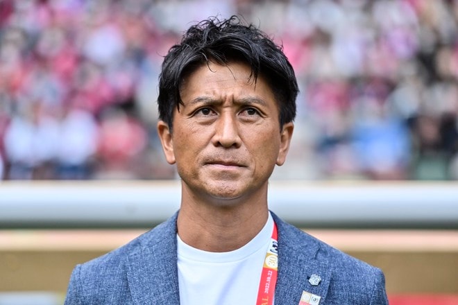 【J1後半戦の台風の目はC大阪か(2)】小菊監督も「彼ら3人をいかに融合させていけるか」と語る上向きの3選手に、ボランチ・香川の攻撃の組み立てを加える作業の画像