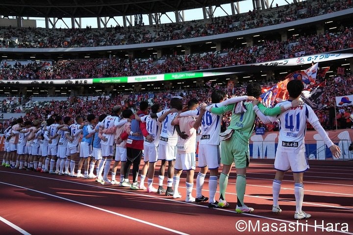 ｢神ユニならぬ神Tだ！｣逆境を活かしたJ2新潟の｢勝利試合のヒーロー新企画｣に称賛集まる！｢これはグッジョブ｣｢めちゃくちゃ良いじゃないっすか｣