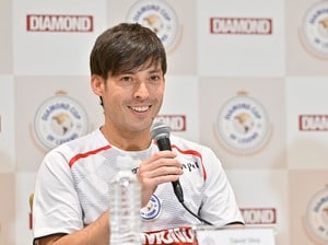 「シルバまた日本いるじゃんw」元スペイン代表“久保建英の師匠”ダビド・シルバの来日寿司ショットが話題！「美味しそうなお寿司食べてるな」「会いたい〜」などの声の画像