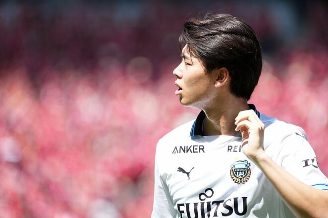 絶対エース｢美しい｣完璧オーバーヘッド、日本代表の至宝｢悔しい｣試合後、それでも｢気になる｣鈴木優磨のパンツ【鹿島アントラーズvs川崎フロンターレ】国立決戦PHOTOギャラリー25連写の画像006