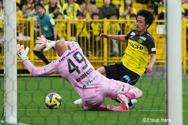 サッカー日本代表の柏エース｢2試合連続ゴール｣で3連勝、｢誰が出てもチームの力が下がることはない｣と豪語するロドリゲス監督の“悩み”【柏レイソルvsファジアーノ岡山】原悦生PHOTOギャラリーの画像005