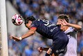 J2首位攻防戦は痛み分けで横浜FCが首位陥落 長崎の2倍のシュートを放つもゴールネットを揺らせず……両チームが揉みあいとなって長崎コーチが退場にの画像014