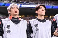 「めっちゃ陽キャやないかい」試合後のランス兄弟・伊東純也×中村敬斗の「対照的な姿」にファン沸騰!「中村敬斗さん、リーグ・アン適性高すぎる」「ホントに純也は期待を裏切らない」などの声の画像