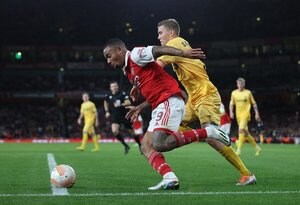 「魔法だ！」アングル違いの動画がアーセナルのブラジル代表FWの異才ぶりを解明！ガブリエウ・ジェズスのアシストに称賛の声の画像