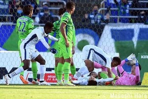 【J1残留サバイバル】徳島勝利も最終節・広島戦での厳しい「残留のための条件」【湘南ベルマーレ対徳島ヴォルティス】「徳島、望みを繋ぐ勝利」(2)の画像