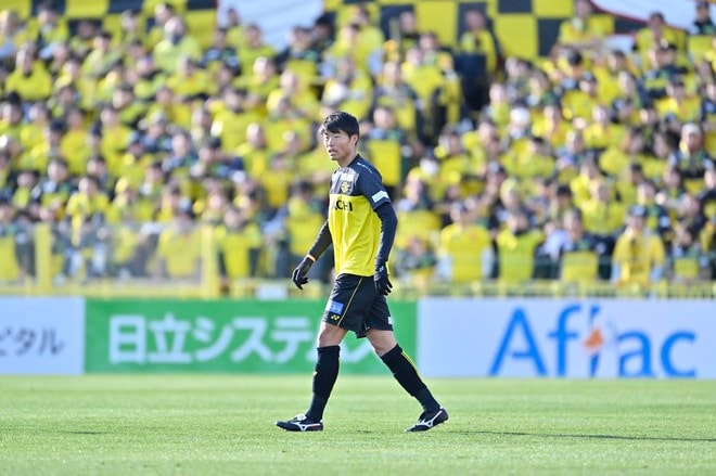 【試合アルバム】柏レイソルのプレー写真99枚！「柏レイソルー川崎フロンターレ」の画像069