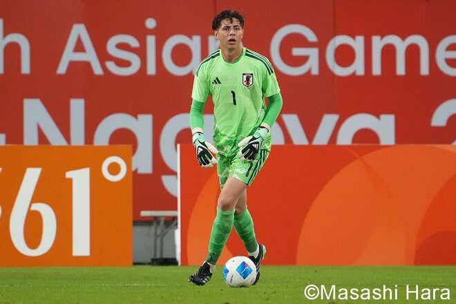 大岩ジャパンがアジア大会2-0発進！ 先制ゴールの石井久継が仲間と歓喜し、追加点の永野修都も笑顔！ 大関友翔が攻撃を活性化＆GKピサノは完封！ 若きロス五輪世代が躍動！【U-21日本代表vsU-23香港】激闘PHOTOギャラリーの画像008