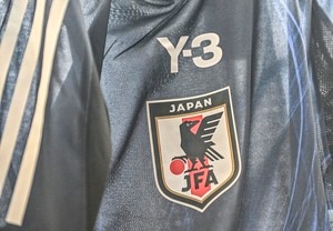 「スーパーレジェンドコンビ」「お洒落で本当にかっこいい」日本サッカー界の「豪華すぎるカフェ2ショット」が3万いいねの大反響！「めっちゃ素敵なお写真」の声の画像