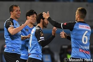 PHOTOギャラリー「ピッチの焦点」【明治安田Ｊ１リーグ　第４節　川崎フロンターレｖｓ徳島ヴォルティス　２０２１年３月１０日　１９：００キックオフ】の画像