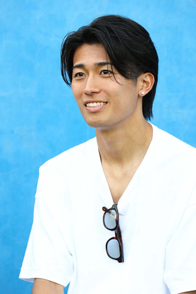 ｢イケメン過ぎる…｣中村敬斗が明かした｢人生で一番うれしかったゴール｣と｢誓ったリベンジ」。後輩たちに語った日本代表の現実と移籍先【密着ルポ後編】の画像004
