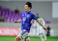 後藤健生の｢蹴球放浪記｣第206回【サッカーU23日本代表2試合をつないだ｢1日2400円｣青春の鉄道旅】の巻(2)ラグビー場での大乱戦と50年ぶりの記録更新の画像