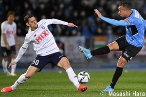 【J1開幕分析】躍動ルーキー松木玖生だけじゃない！ＦＣ東京に新加入のセンターバック、エンリケ・トレヴィザンがもたらすもの【川崎フロンターレｖｓＦＣ東京】(1)の画像