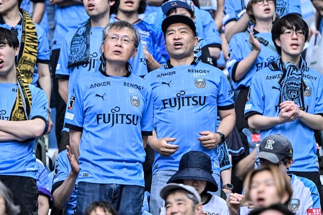 【サポーターアルバム】ACLE準優勝後初の国内試合に駆け付けた川崎フロンターレのサポーター写真80枚！ 国立を青く染め上げる「鹿島アントラーズー川崎フロンターレ」の画像072