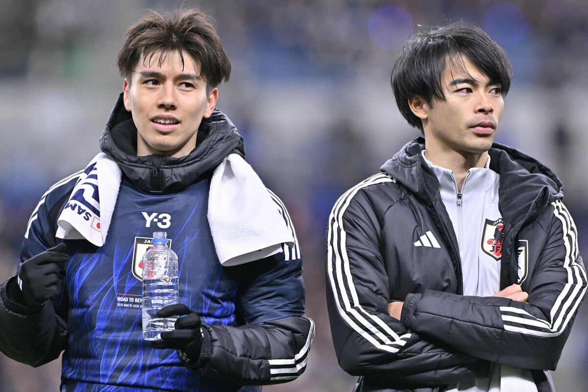 ユニ貰ってる！｣三笘薫×田中碧の“鷺沼兄弟”プレミア再会ショット3連発