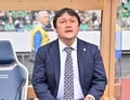 「小花柄かわいいーー」J1清水が発売したクラブ公式「シルク100%のクラブカラー花柄ネクタイ」が大絶賛！ 秋葉忠宏監督も着用で話題のデザインが「めっちゃ可愛い」「営業成績上がりそう」の声の画像005