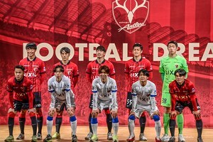 「ユニフォームだとこんなにシュールなの」白バイに乗ったJ1鹿島の3選手に広がる反応 ……「DJ沖ポリス」「ナオは取り締まり厳しくて犯罪減りそうやね」などの声の画像