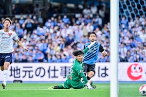 川崎FW小林悠が、「それはたぶん、オニさんのメッセージ」と語った先発メンバーのベテラン多めの構成。「自分たちがここまで作り上げて来た」選手への期待を込めの画像