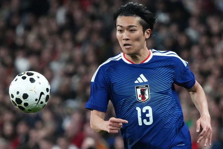 中村敬斗が明かす｢僕には油断してくれる｣フランス2部を逆手にとる“冷静な計算”。三笘薫への極上アシストを生んだ“一瞬のひらめき”【直撃1】