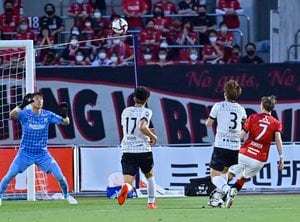 【Jカップ分析】浦和がベスト8進出(1)ユンカーがゴール後に母国のデンマーク代表・エリクセンにエール「強く生きて」の画像