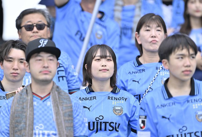 【サポーターアルバム(1)】ホーム4連戦の最終戦を戦った川崎フロンターレのサポーター写真99枚！ 2万1440人が駆け付け最高の雰囲気作る「川崎フロンターレーガンバ大阪(1)」の画像099