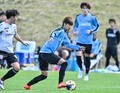 【J1川崎がJ3八戸＆沖国大と連続TMを実施し1勝1分（2）】八戸戦は3点ビハインドから同点に。途中出場の大関友翔がゴール＆躍動……山内がチーム初得点、エリソンは2ゴールの画像009