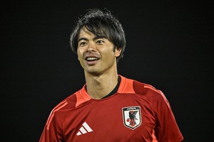 「神業」「やべぇファーストタッチ」ブライトン三笘薫の“極上トラップ”からのアシストシーンに興奮続く！「ご飯止まらない」「こんな完璧なトラップないぞｗ」の声の画像