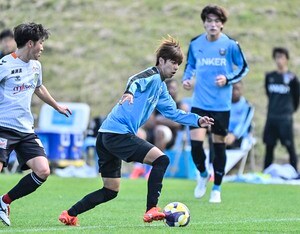 【J1川崎がJ3八戸＆沖国大と連続TMを実施し1勝1分（2）】八戸戦は3点ビハインドから同点に。途中出場の大関友翔がゴール＆躍動……山内がチーム初得点、エリソンは2ゴールの画像