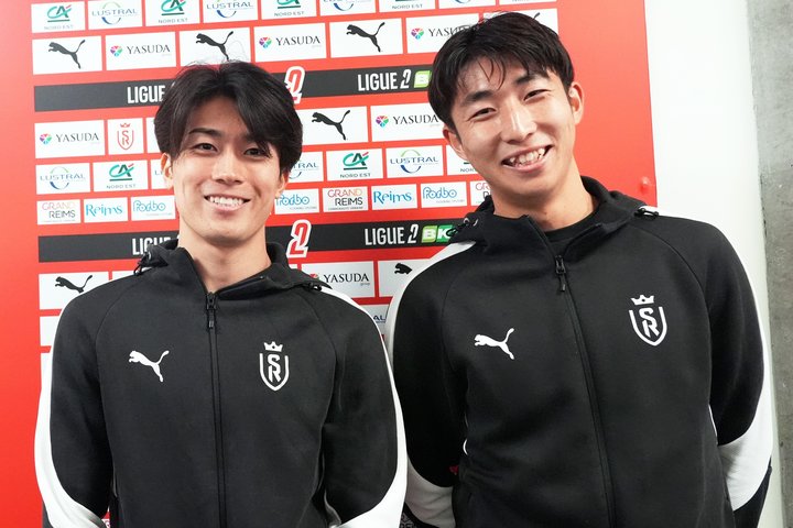 「お育ちの良さが…」今季二桁得点の中村敬斗、フランスで出会えたサンマの塩焼きに感激！「爽やかイケメン」食事中の所作に絶賛も