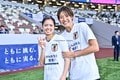 「え、写真ちょーだい？」と長谷川唯が懇願した岩渕真奈らとの「仲良しくっつき合い4ショット」が話題に……「和気あいあい」「いい雰囲気」とファンも反応の画像001