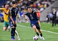 イケメン谷口彰悟の｢不運なオウンゴール｣による敗戦ピンチを救った、もう一人のイケメン中村敬斗の｢オウンゴール誘発｣【FIFAワールドカップ・アジア最終予選　日本代表vsオーストラリア代表】PHOTOギャラリーの画像