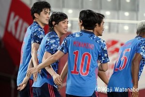 【サッカー日本代表・伊東純也独占インタビュー】「初代表だった田中碧には“思い切りやってくれ”と言いました」「ワールドカップでは強豪相手に勝ちたい」【伊東純也が語るプロ入り前、ヨーロッパ、日本代表】(6)の画像