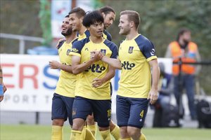 三笘薫がファン投票で｢マン・オブ・ザ・マッチ｣を獲得!!圧巻のハットトリックでチームの勝利に大貢献！わずか45分間で示した「驚異のドリブル成功率」は?の画像