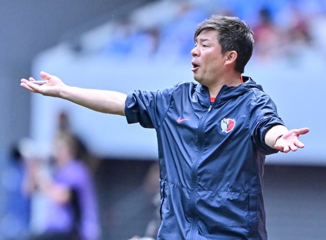 【試合アルバム】鬼木監督の古巣・川崎を国立で破った鹿島アントラーズのプレー写真78枚！「鹿島アントラーズー川崎フロンターレ」の画像058
