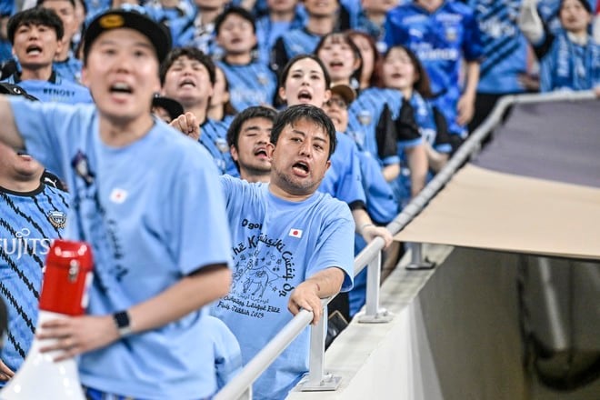 【サポーターアルバム(1)】3得点勝利でクラブ初アジア・ファイナリスト！ ACLE準決勝に駆け付けた川崎サポーターの現地撮影70枚！「川崎フロンターレ―アル・ナスル」の画像049