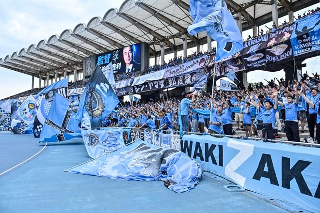 【サポーターアルバム】等々力連勝をアシストした「川崎フロンターレの試合前のサポーター写真83枚」！ 2万2070人が駆け付け圧巻の応援見せた「川崎フロンターレーセレッソ大阪」の画像055