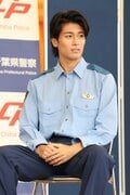 【画像18枚】国宝級イケメン中村敬斗の制服姿に｢キャ～｣5000人が熱狂！千葉県警｢闇バイト防止｣イベント密着(1) 蕎麦屋バイトで大行列？高額報酬で誘われたらの画像004