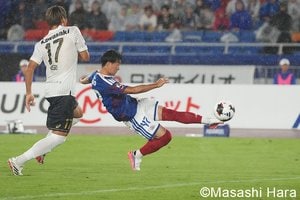 横浜FMの連続“ウノゼロ勝利”へ16歳三井寺眞が鮮烈ボレー！知念慶＆諏訪間幸成＆喜田拓也が歓喜！闘志が伝わるプレーで百年構想リーグ王者を撃破！【横浜F・マリノスvsヴィッセル神戸】激闘PHOTOギャラリーの画像