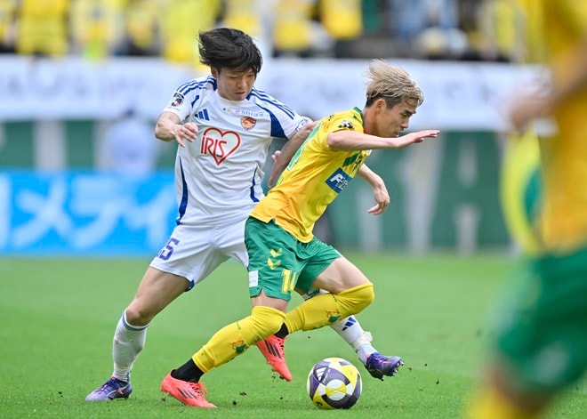 【試合アルバム】戦う姿勢を見せながらのスコアレスドローのベガルタ仙台のプレー写真70枚！「ジェフユナイテッド千葉ーベガルタ仙台」の画像025
